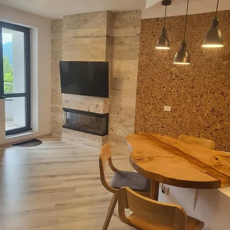 Coca Mountain View Apartment *